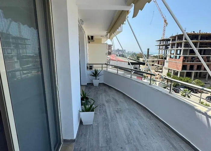 Apartment Enjoy Holydays House *